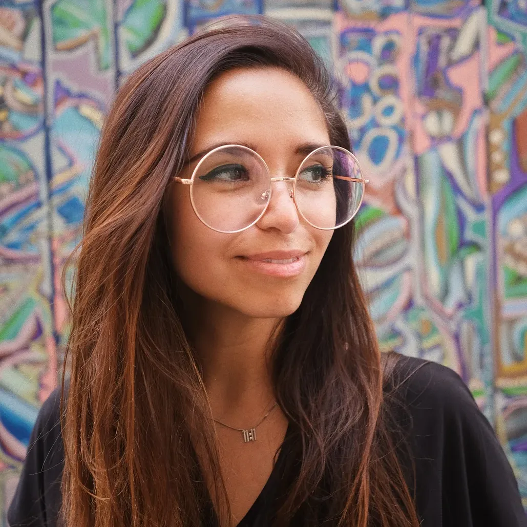 Hannah-Parvaz-Aperture-